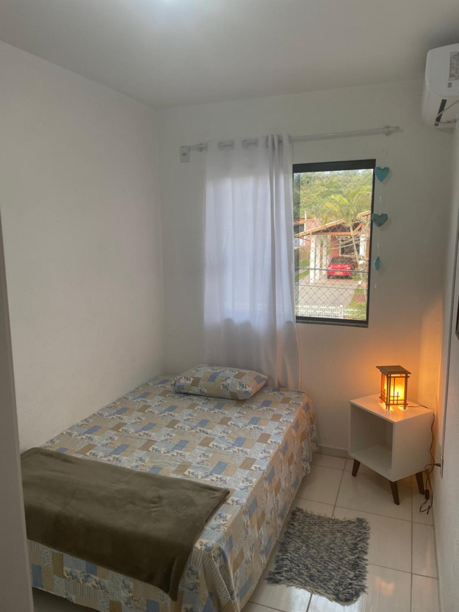 Apto De 2 Dorm. A 400m Do Mar. Apartamento *