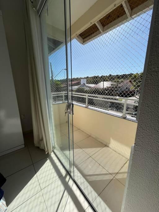 Apartamento Apto De 2 Dorm. A 400m Do Mar. Florianopolis